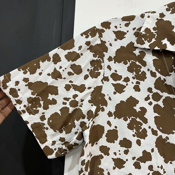 Holiday By Emma Mulholland Women’s Cow Print Button Up Shirt Size XS Cowgirl - Picture 4 of 5